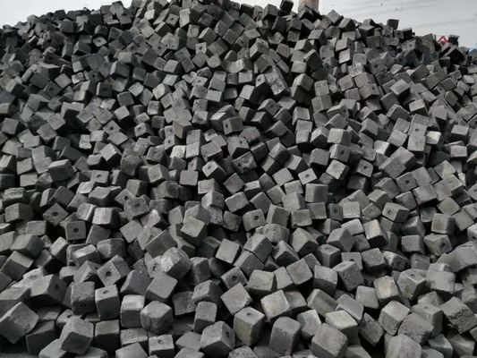 Big Block Cubic Foundry Coke Mineralne produkty zastępcze Popiół 12,5%
