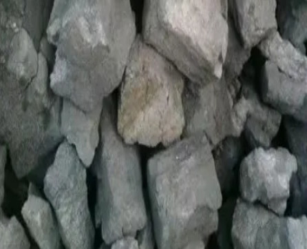 Koks odlewniczy Big Block do odlewania 30400kj / kg Wartość kaloryczna