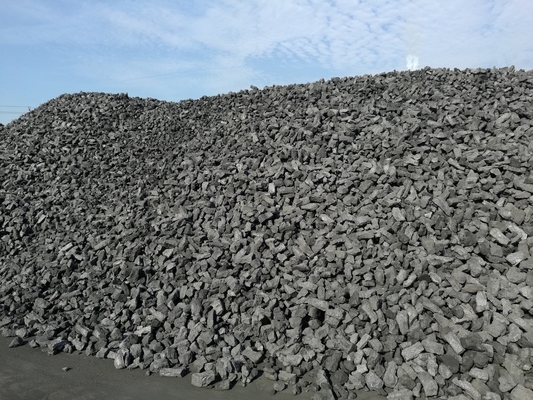 Popiół 12% koks metalurgiczny typu blokowego Materiał o wysokiej zawartości węgla 30-80 mm