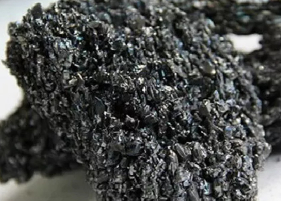 Minerały niemetaliczne o wysokiej czystości Czarny proszek węglika krzemu 1mt \ M3 Gęstość