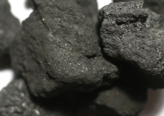 1-10m Koks naftowy klasy paliwowej dla przemysłu metalurgicznego i odlewniczego